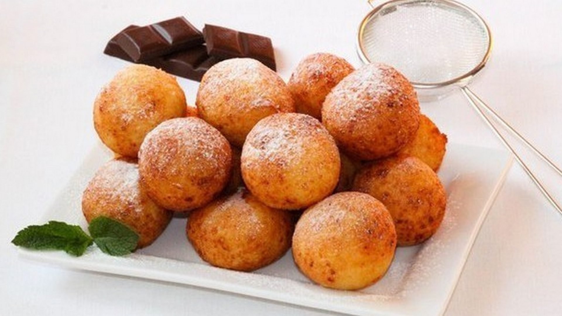 творожные шарики со сгущёнкой
