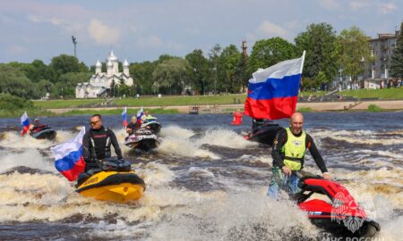 Парад в Великом Новгороде