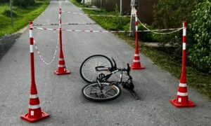 Сбитый велосипед