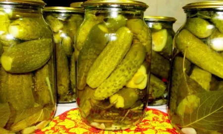 Маринованные огурцы