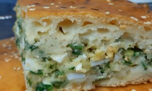 Пирог на кефире с зеленью