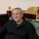 Илья Трабер в своем особняке.