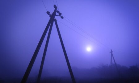 Линия электропередачи.