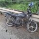 Место ДТП в Маловишерском округе — опрокинутый мопед у барьерного ограждения на трассе Спасская Полисть – Малая Вишера – Любытино – Боровичи