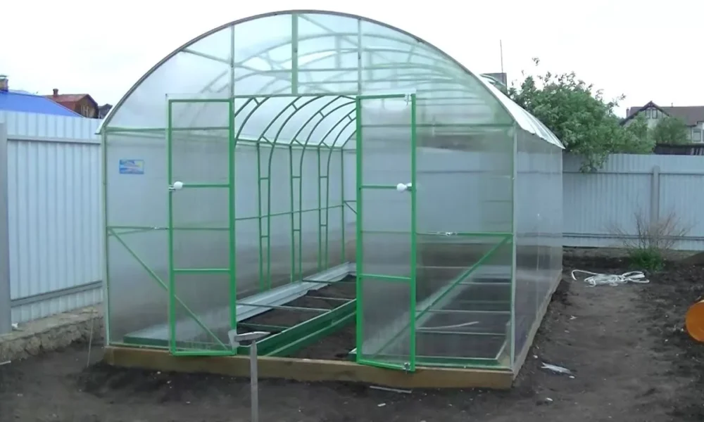 теплица из поликарбоната