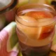 Компот из яблок и чернослива