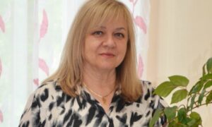 реподаватель Боровичской ДШИ Наталья Пихтилева