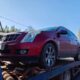 Cadillac с долгом 1,4 млн рублей арестовали под Великим Новгородом. Теги: Эвакуатор с машиной, судебные приставы, премиальный автомобиль
