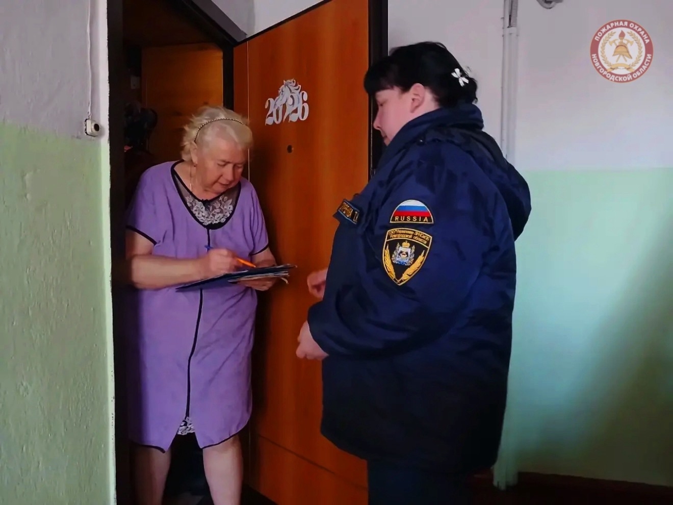 Маловишерский округ: пожарные провели масштабный профилактический рейд. Теги: пожарный расчет, инструктаж МЧС