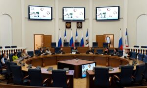 «Движение Первых» в Новгородской области перешагнуло новую планку. Теги: Молодежный форум, Дети с флагами