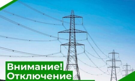 Маловишерский округ останется без света: назван график отключений. Теги: линии электропередачи, электромонтер на столбе, трансформаторная подстанция