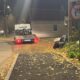 В Боровичах водитель эвакуатора устроил свалку прямо под запрещающим знаком. Теги: Эвакуатор, гора мусора, улица города